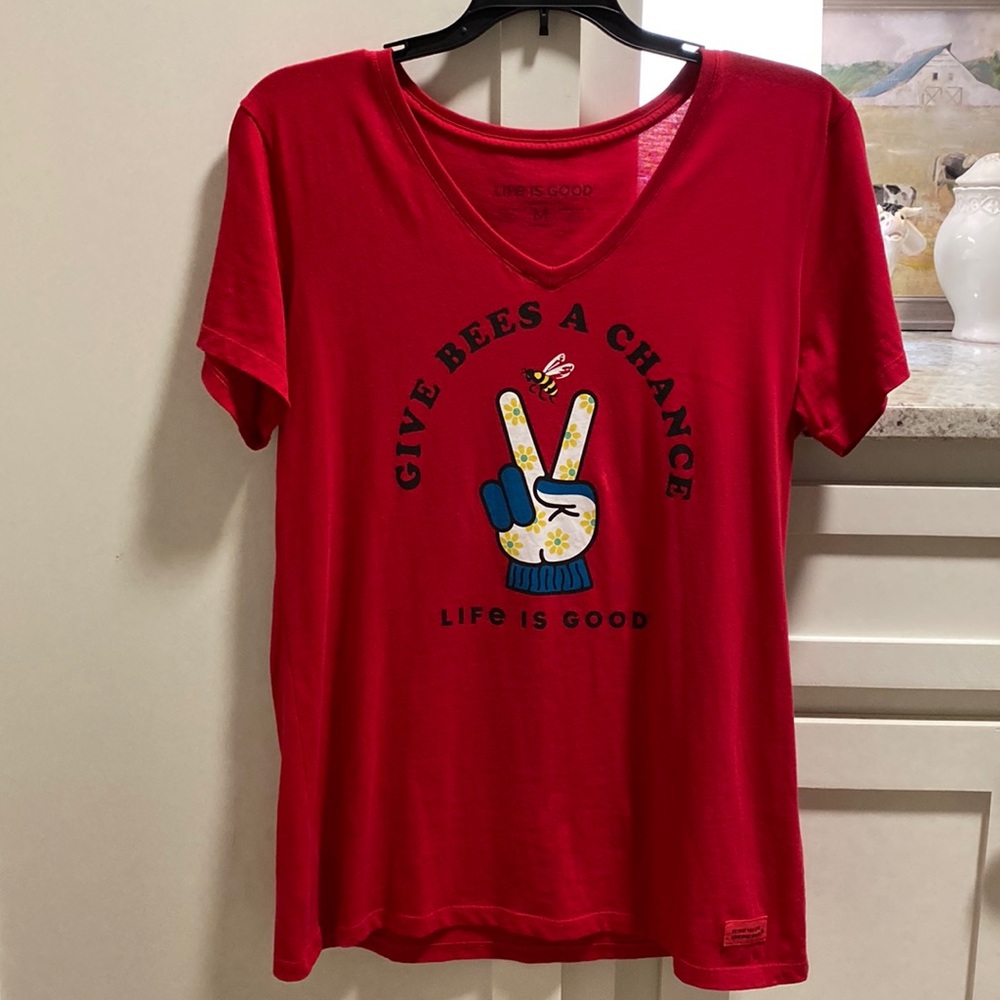 Life is Good Crusher-Lite t shirt top